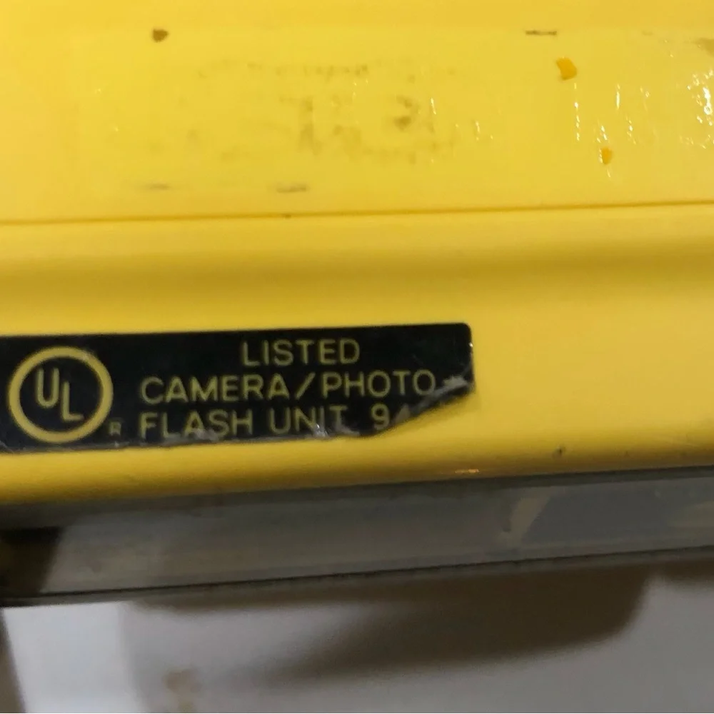 Minolta Weathermatic Camera Underwater Point & Shoot